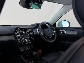 Used Volvo XC40 2021 for sale - 79633115: Photo