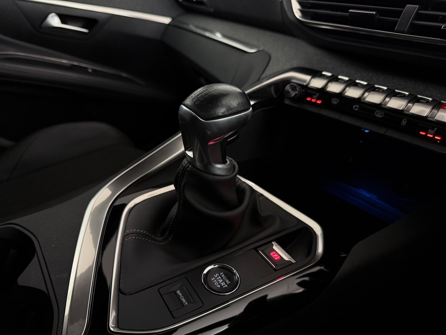 Used Peugeot 5008 2020 for sale - 77222494: Photo 29