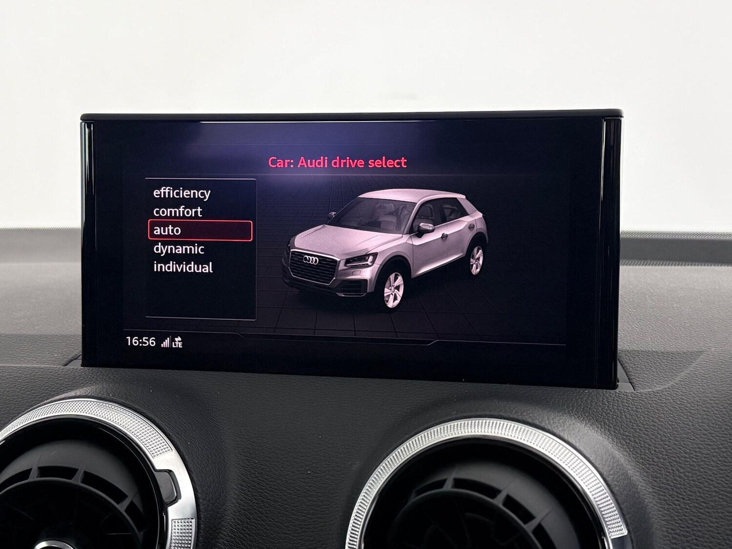 Used Audi Q2 2021 for sale - 77246983: Photo 27