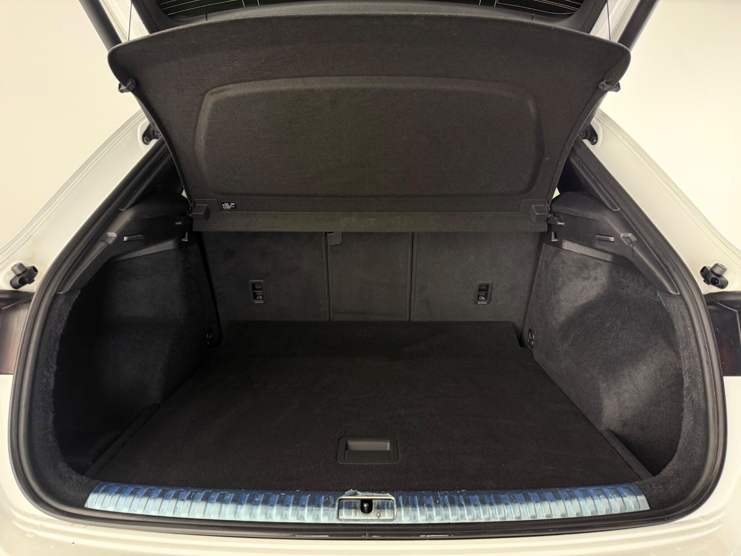 Used Audi Q3 2022 for sale - 77760540: Photo 9