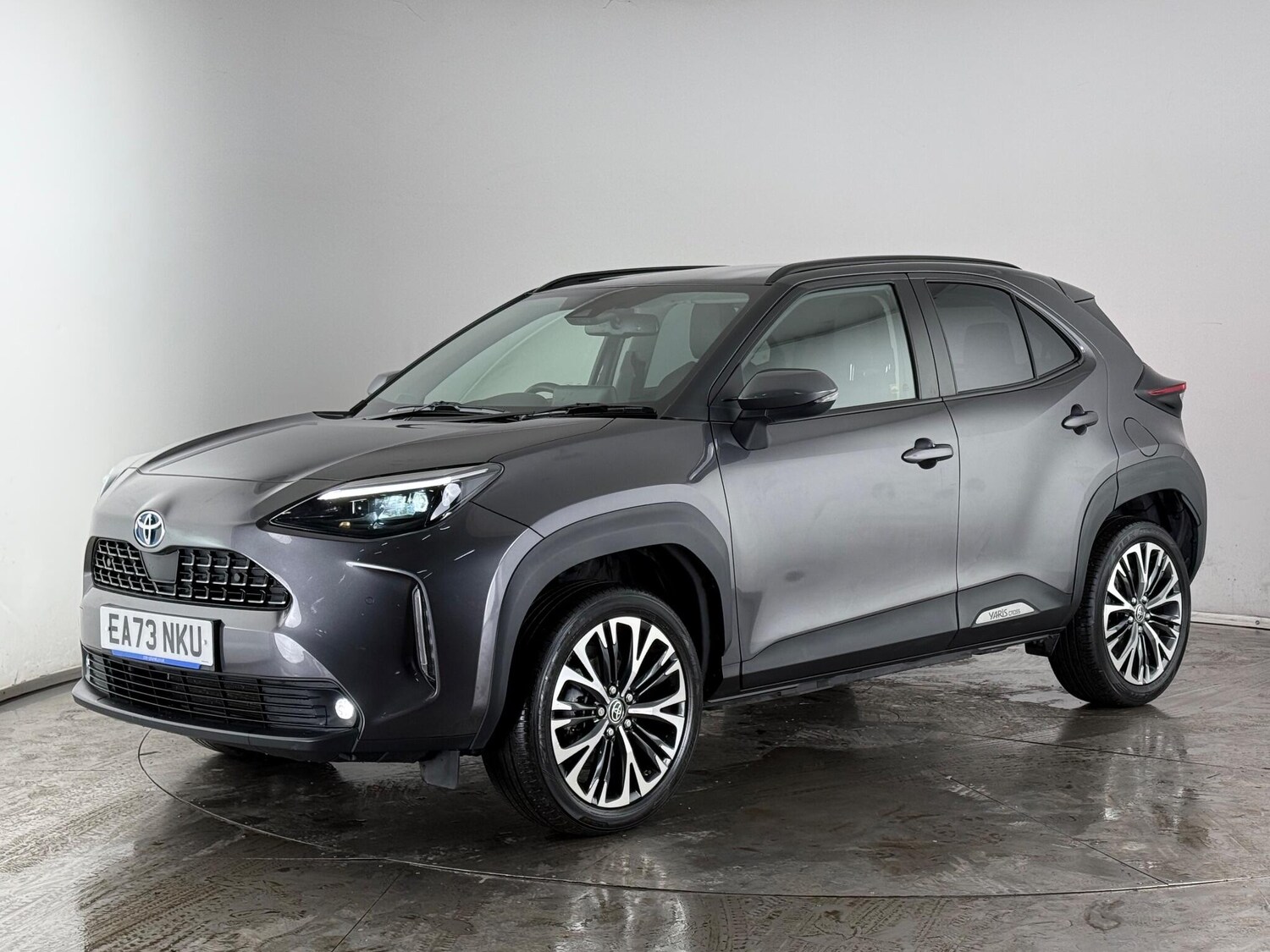 Used Toyota Yaris Cross 2023 for sale - 76658557: Photo 3