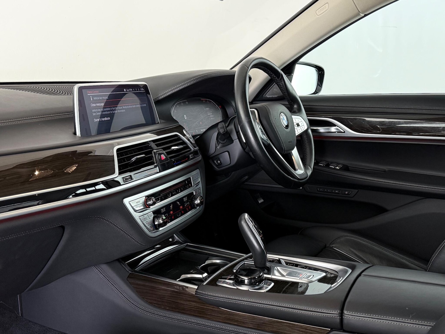 Used BMW 7 Series 2019 for sale - 76467350: Photo 19