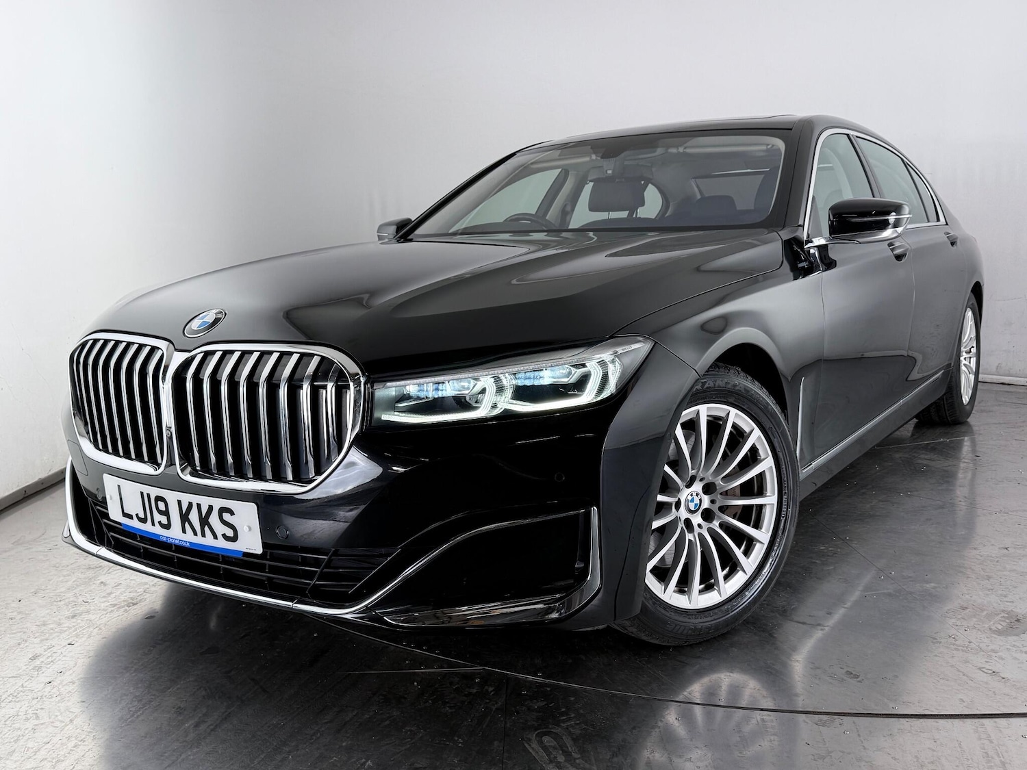 Used BMW 7 Series 2019 for sale - 76467350: Photo 53
