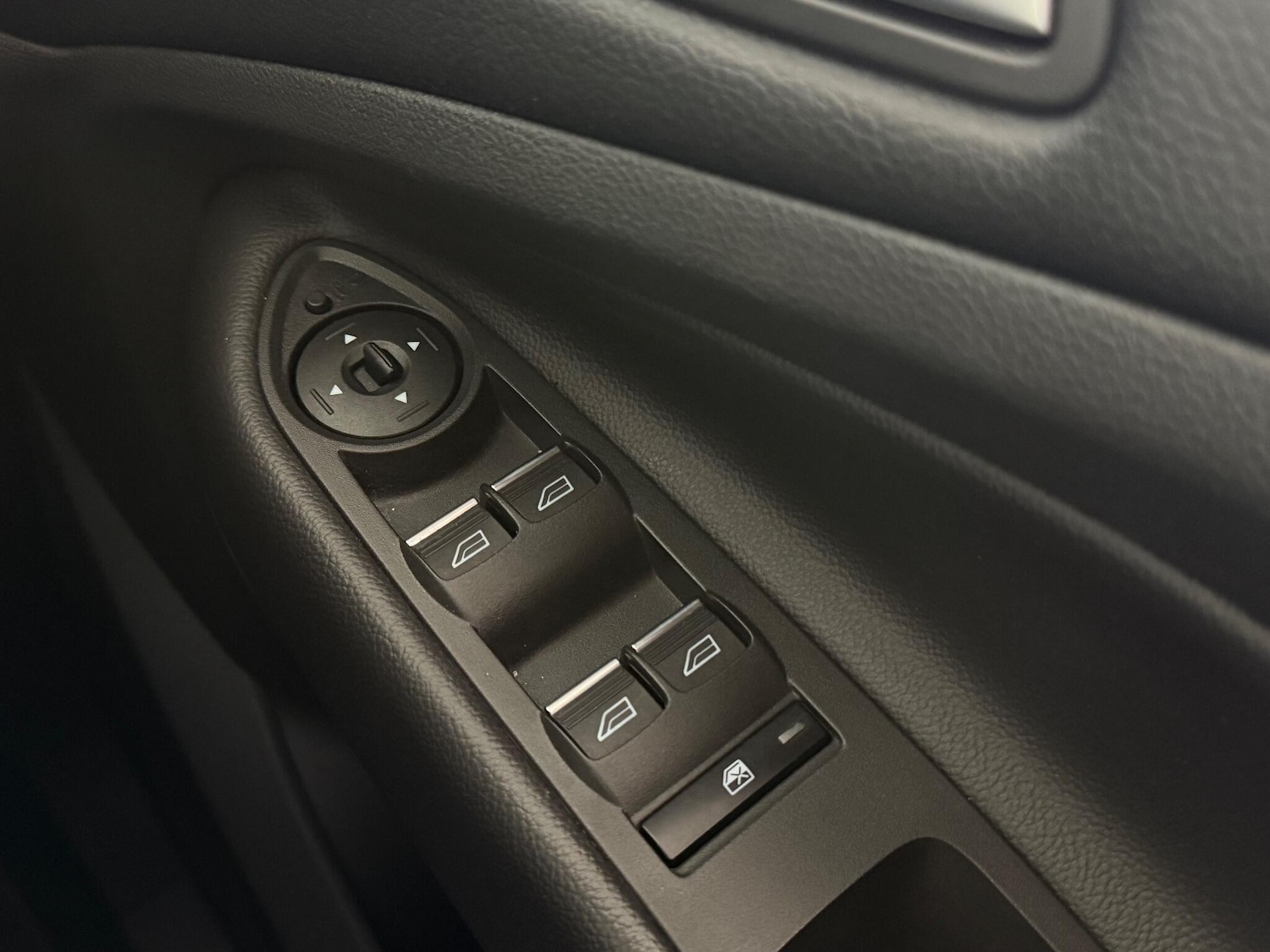 Used Ford Kuga 2019 for sale - 77359345: Photo 32