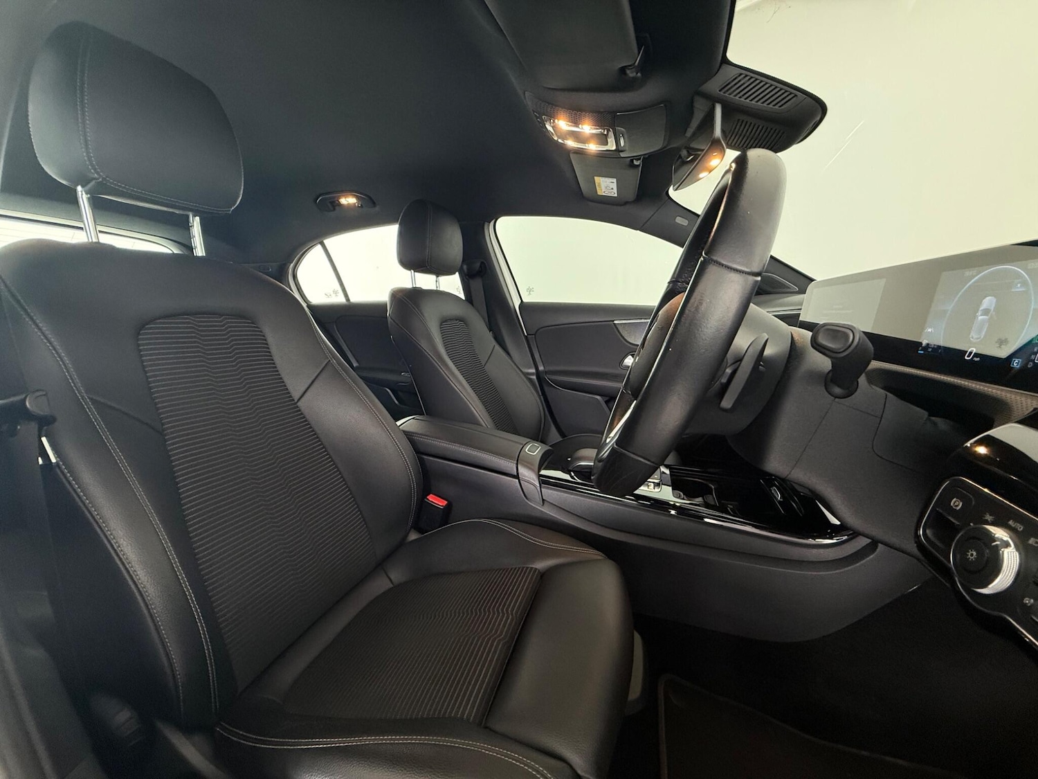 Used Mercedes-Benz A-Class 2018 for sale - 76467163: Photo 15