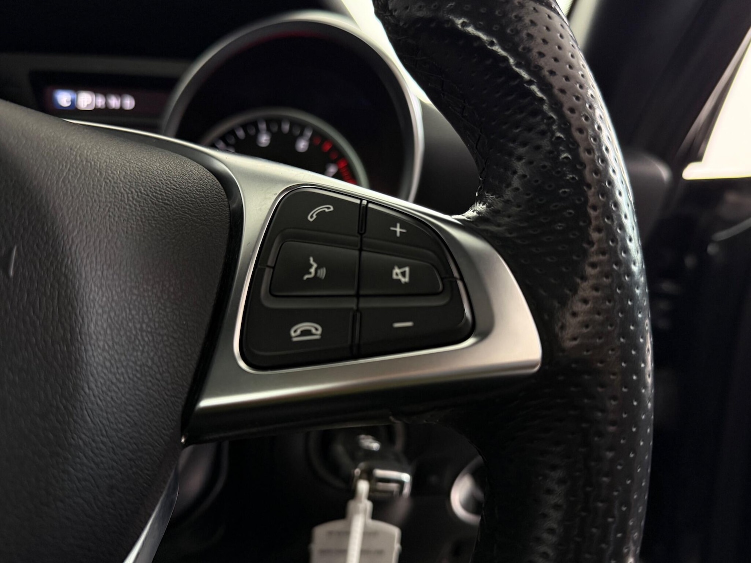 Used Mercedes-Benz SLC 2018 for sale - 77243278: Photo 23