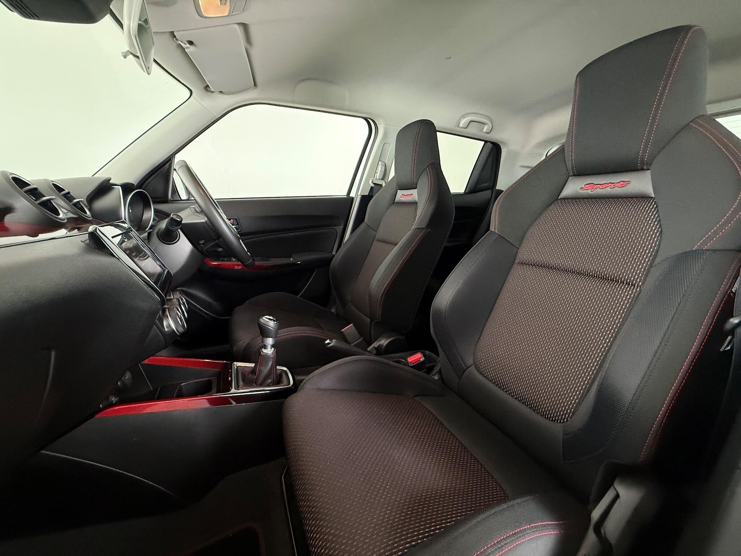 Used Suzuki Swift 2019 for sale - 76573257: Photo 17