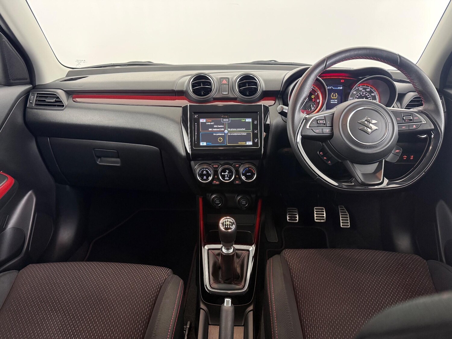 Used Suzuki Swift 2019 for sale - 76573257: Photo 19