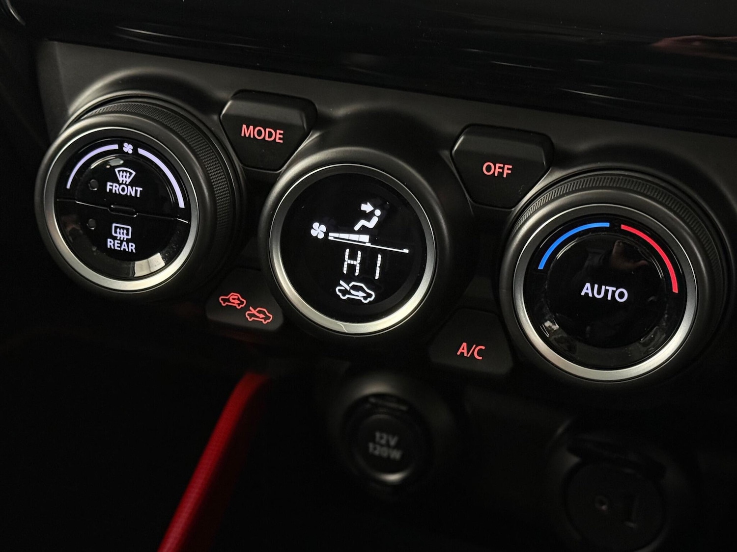 Used Suzuki Swift 2019 for sale - 76573257: Photo 37