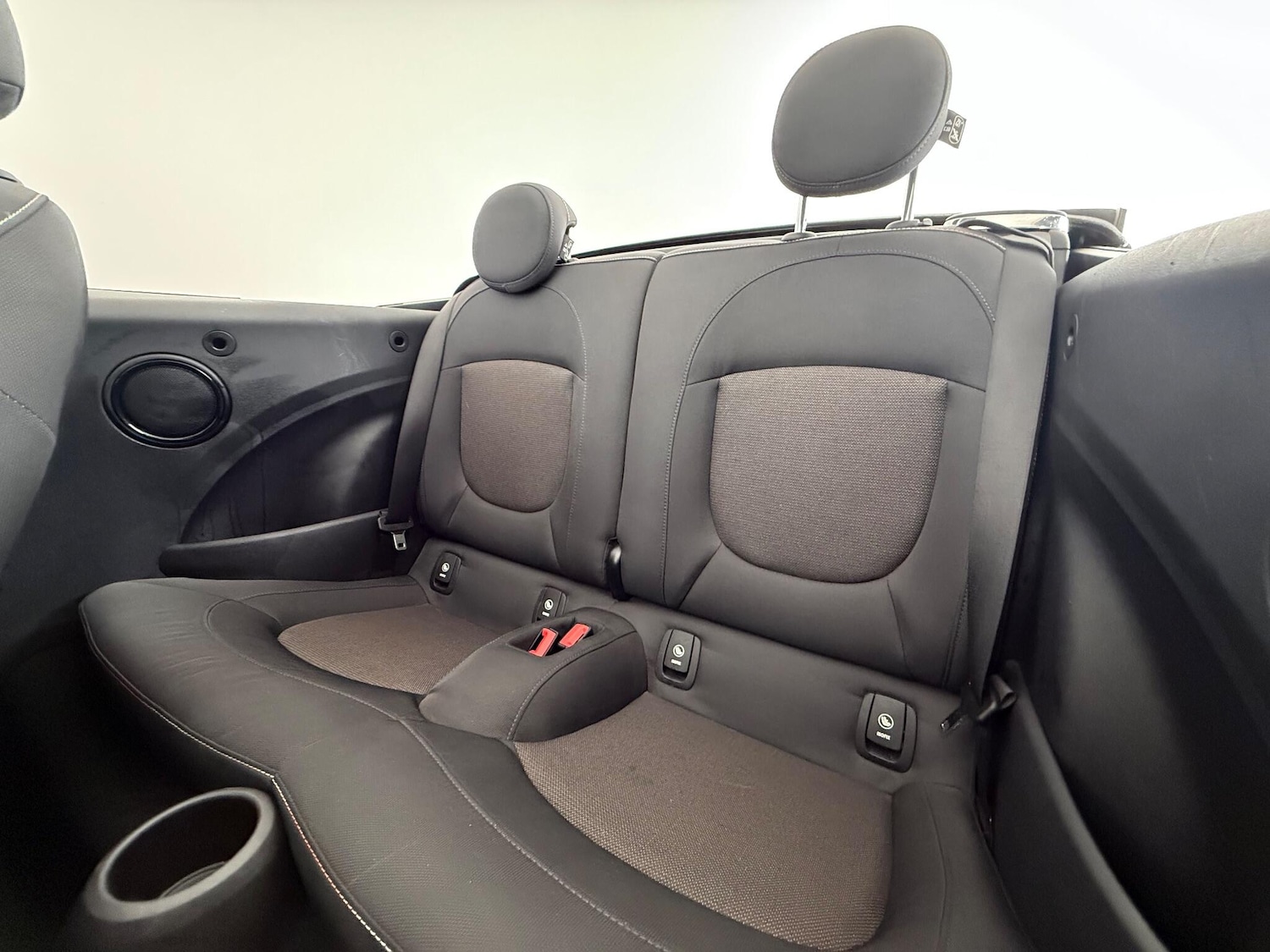 Used MINI Convertible 2019 for sale - 77182970: Photo 18