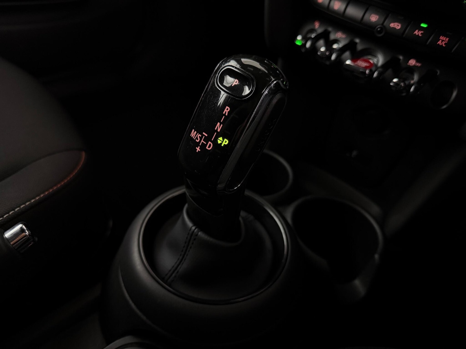 Used MINI Convertible 2019 for sale - 77182970: Photo 30