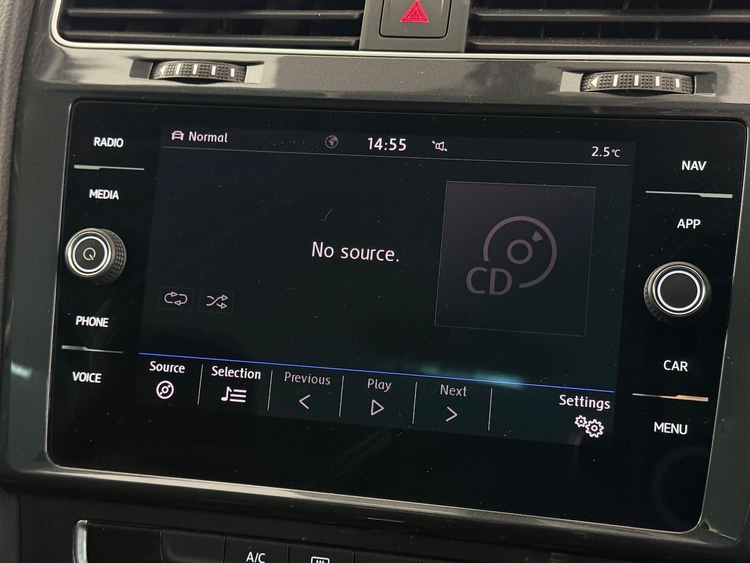 Used Volkswagen Golf 2019 for sale - 76606912: Photo 31