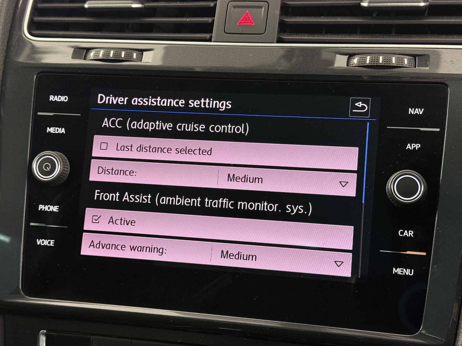 Used Volkswagen Golf 2019 for sale - 76606912: Photo 40