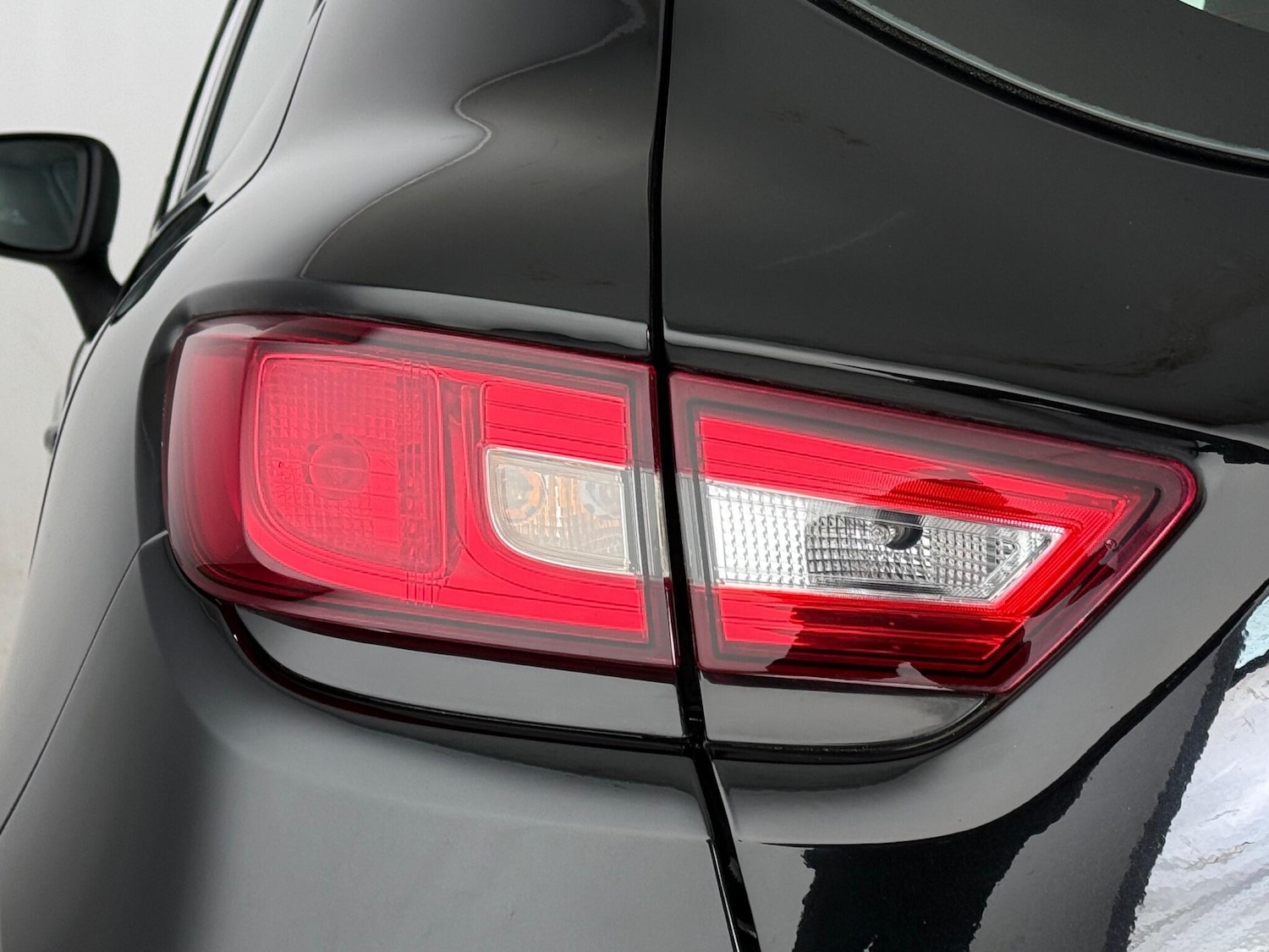 Used Renault Clio 2015 for sale - 77259623: Photo 7