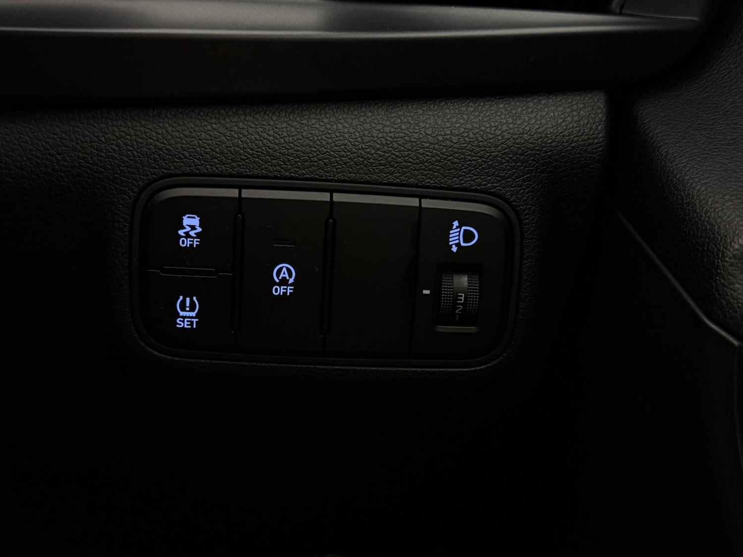 Used Hyundai i20 2023 for sale - 77183246: Photo 30