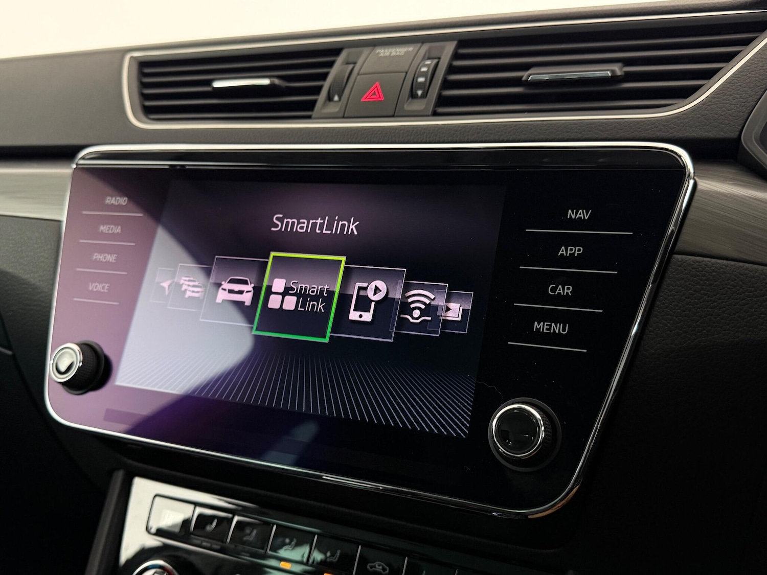 Used Skoda Superb 2020 for sale - 77182348: Photo 29