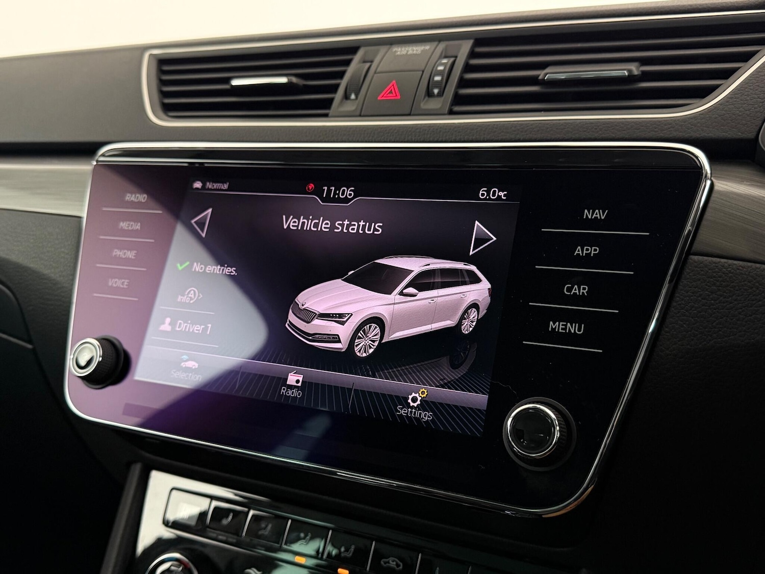 Used Skoda Superb 2020 for sale - 77182348: Photo 30