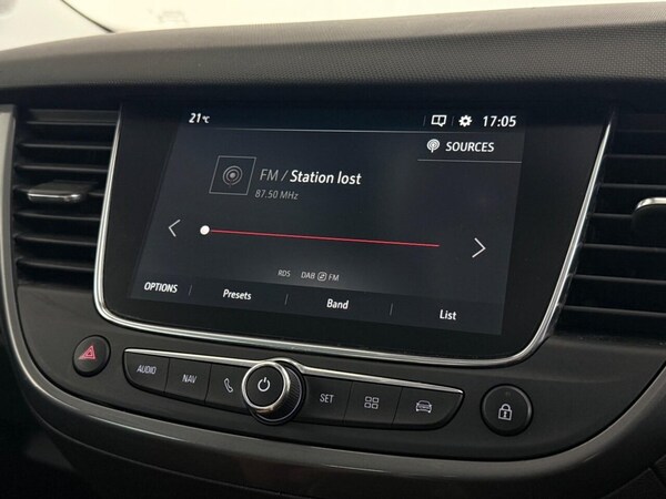 Used Vauxhall Crossland 2022 for sale - 75135440: Photo 31