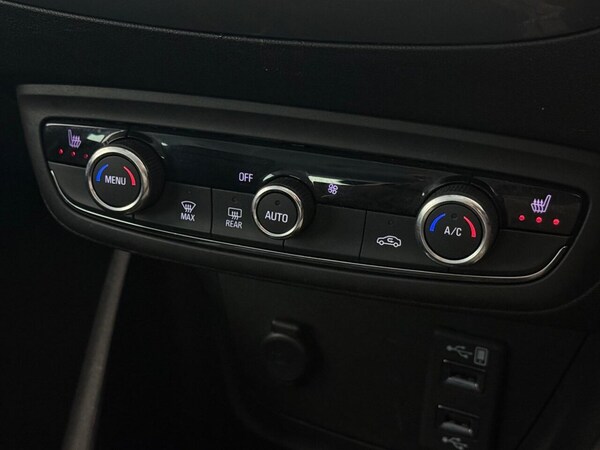 Used Vauxhall Crossland 2022 for sale - 75135440: Photo 42