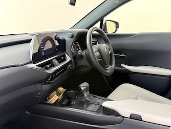 Used Lexus UX 2023 for sale - 79039537: Photo