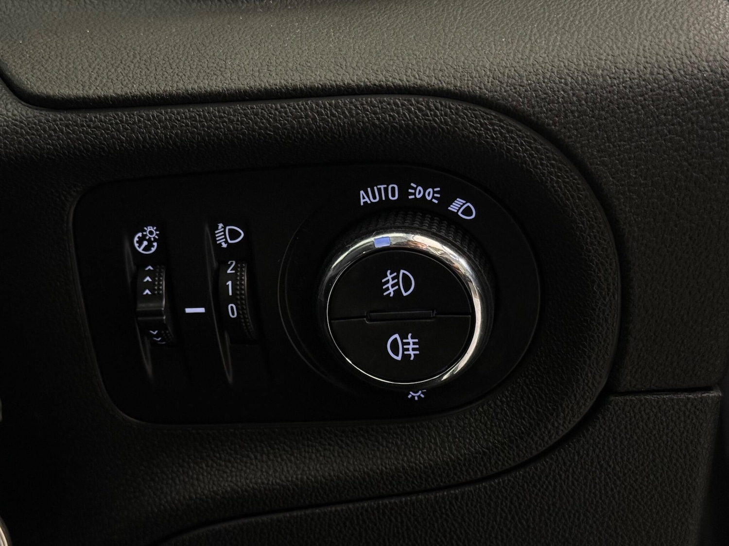 Used Vauxhall Grandland X 2019 for sale - 76467319: Photo 34