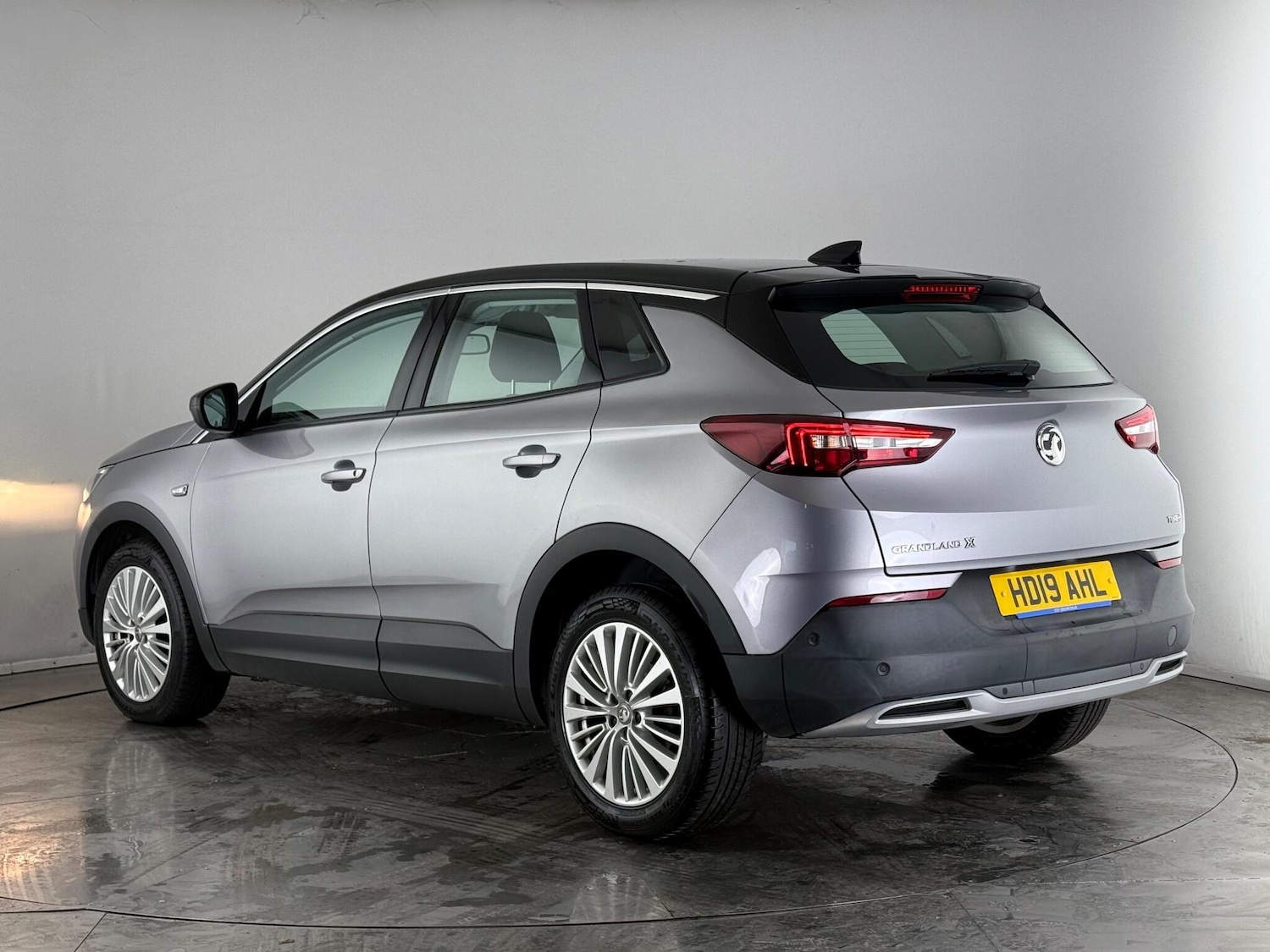 Used Vauxhall Grandland X 2019 for sale - 76467319: Photo 5