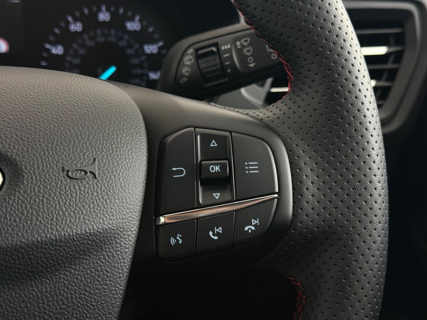 Used Ford Focus 2023 for sale - 76701872: Photo 27