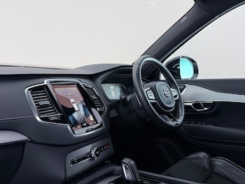 Used Volvo XC90 2020 for sale - 79229413: Photo