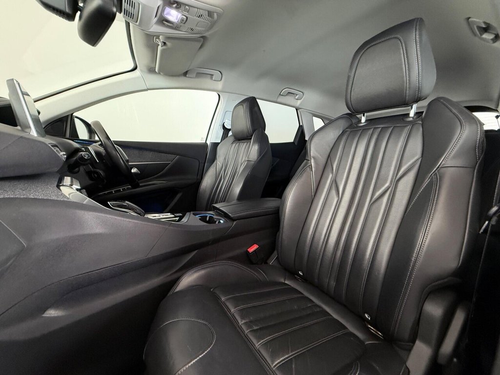 Used Peugeot 3008 2018 for sale - 76386004: Photo 17