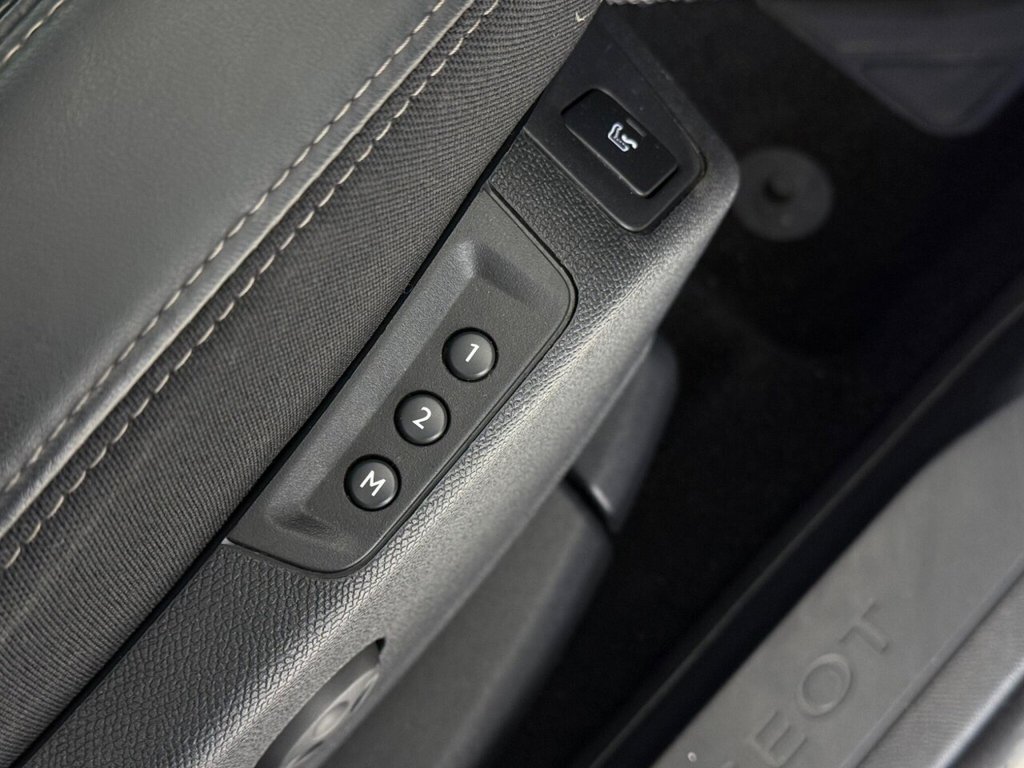 Used Peugeot 3008 2018 for sale - 76386004: Photo 24