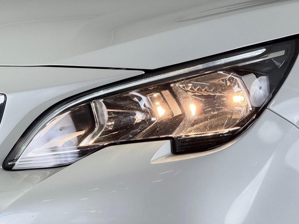 Used Peugeot 3008 2018 for sale - 76386004: Photo 8