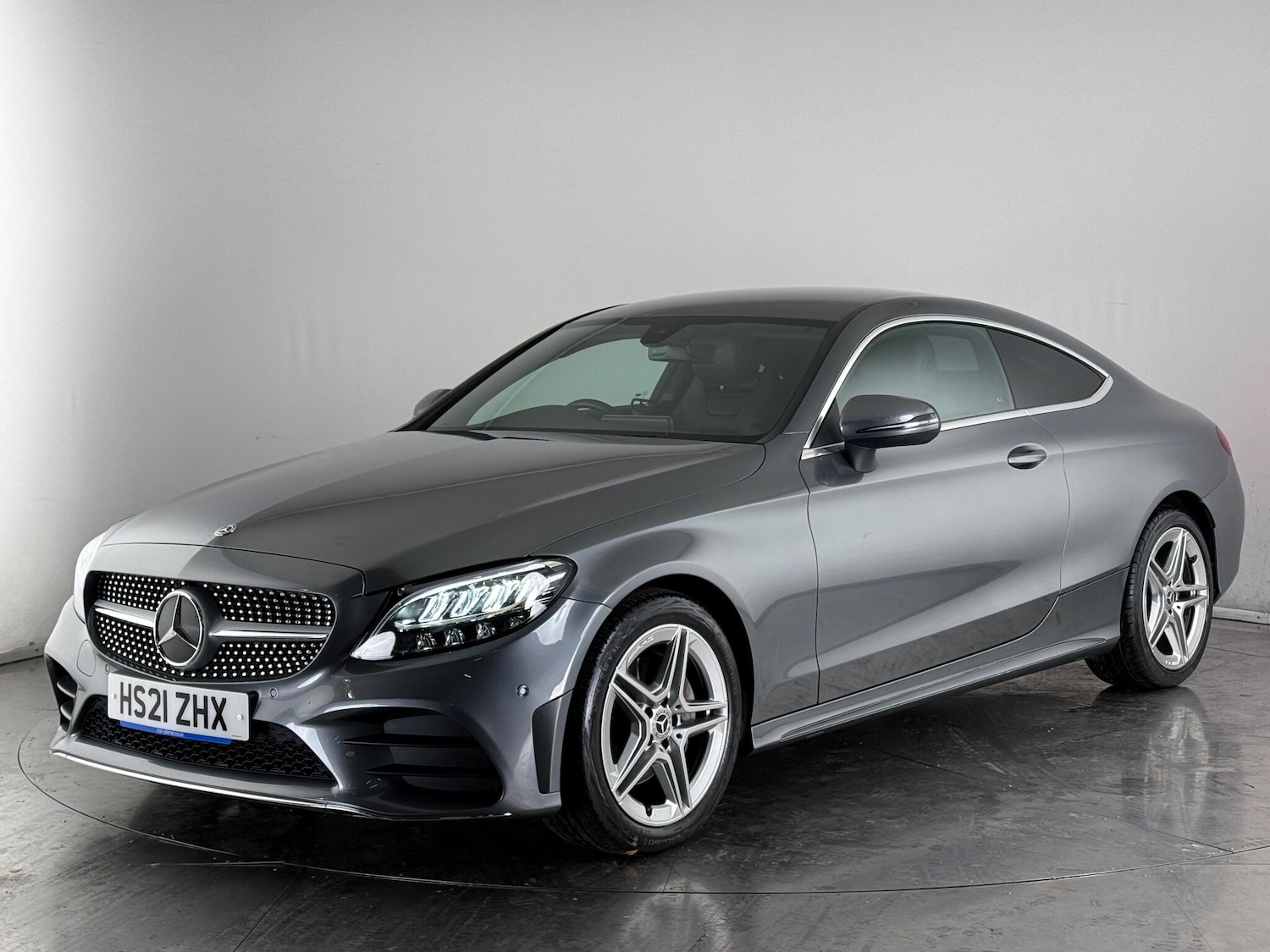 Used Mercedes-Benz C Class 2021 for sale - 77182930: Photo 2