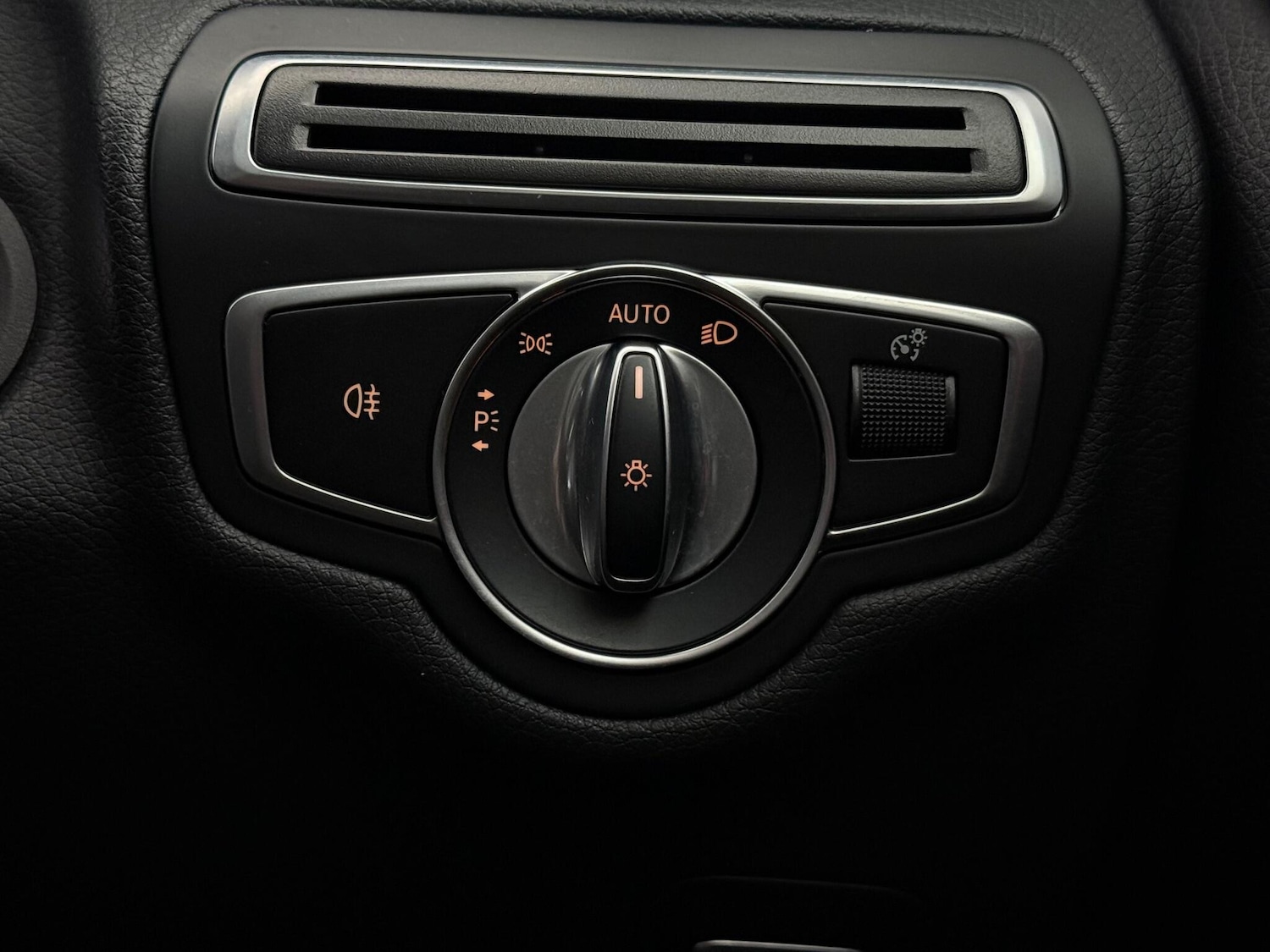 Used Mercedes-Benz C Class 2021 for sale - 77182930: Photo 21