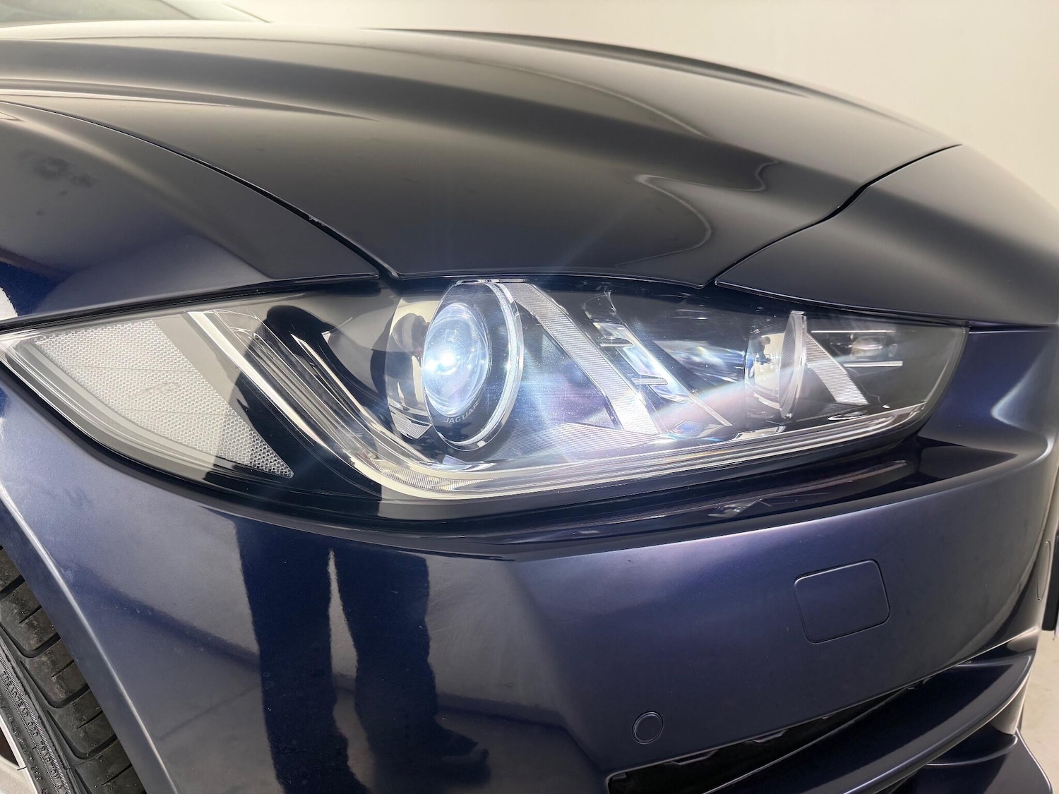 Used Jaguar XE 2019 for sale - 76467172: Photo 8