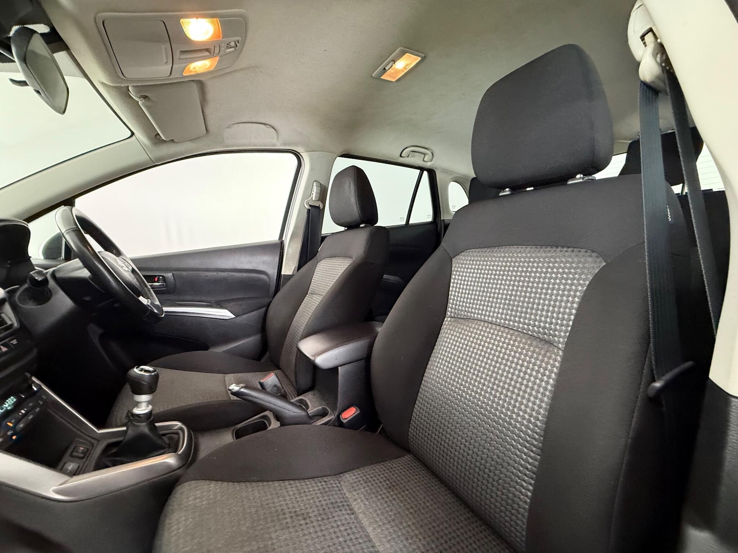 Used Suzuki SX4 S-Cross 2023 for sale - 76467330: Photo 14