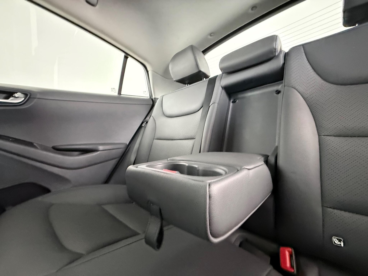 Used Hyundai IONIQ 2019 for sale - 77243258: Photo 15