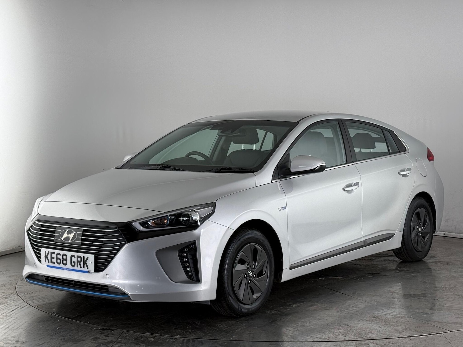 Used Hyundai IONIQ 2019 for sale - 77243258: Photo 2