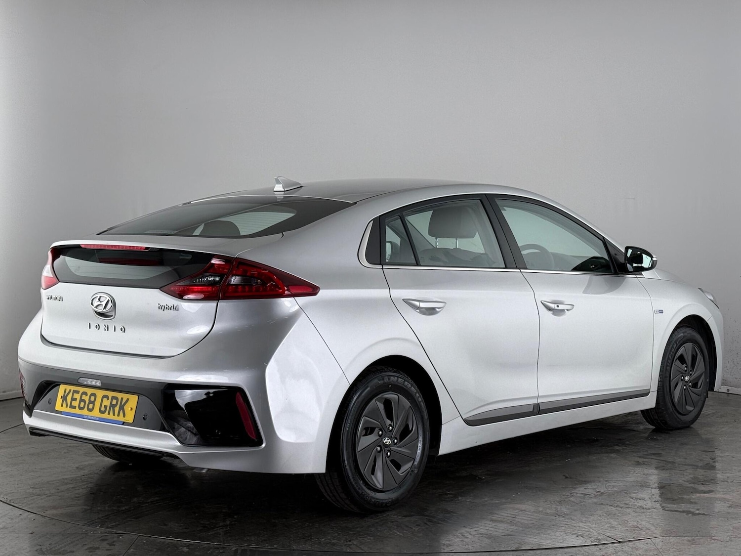 Used Hyundai IONIQ 2019 for sale - 77243258: Photo 3