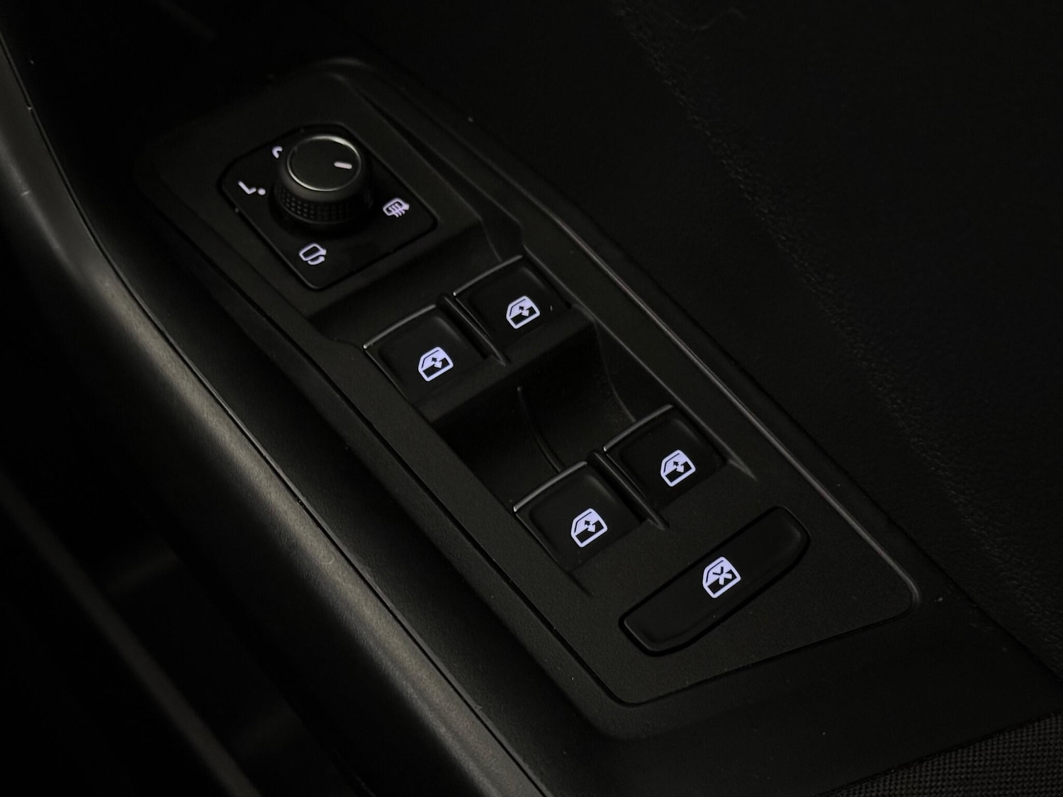 Used Volkswagen T-Roc 2020 for sale - 76975624: Photo 47