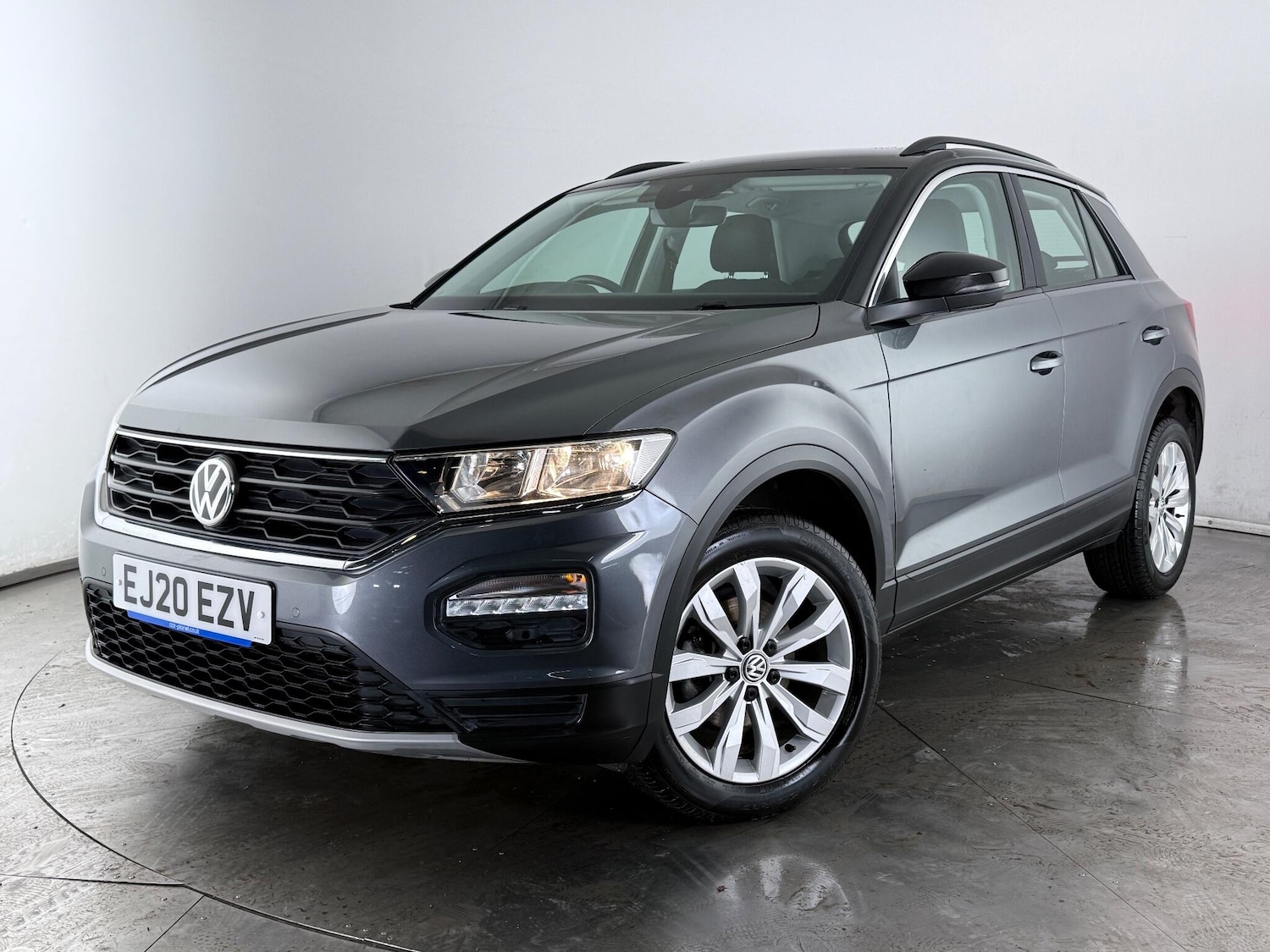 Used Volkswagen T-Roc 2020 for sale - 76975624: Photo 49