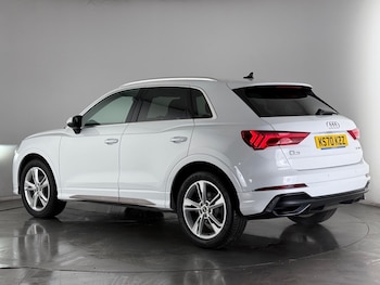 Used Audi Q3 2021 for sale - 77412485: Photo
