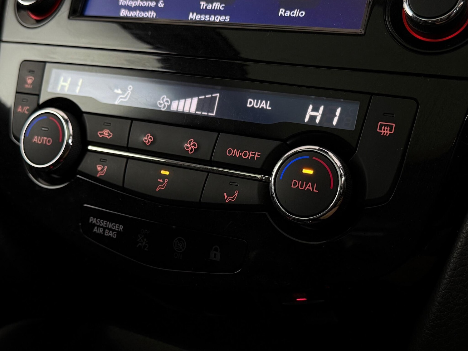 Used Nissan Qashqai 2018 for sale - 77182908: Photo 30