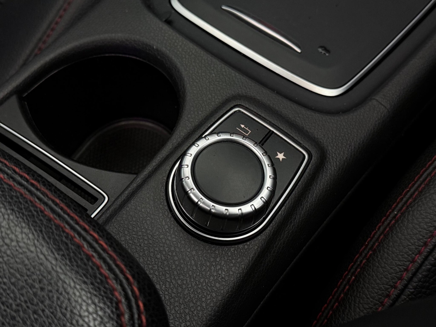 Used Mercedes-Benz GLA 2018 for sale - 77182897: Photo 33