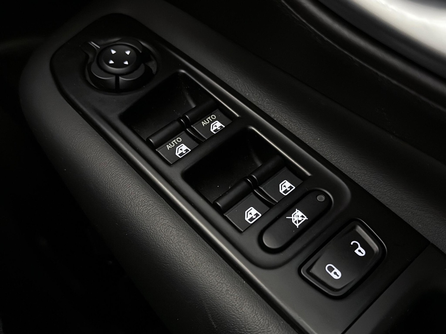 Used Jeep Renegade 2021 for sale - 76467238: Photo 28