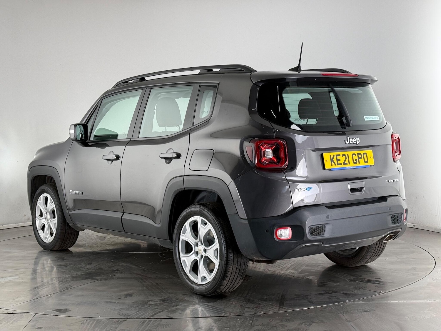 Used Jeep Renegade 2021 for sale - 76467238: Photo 5