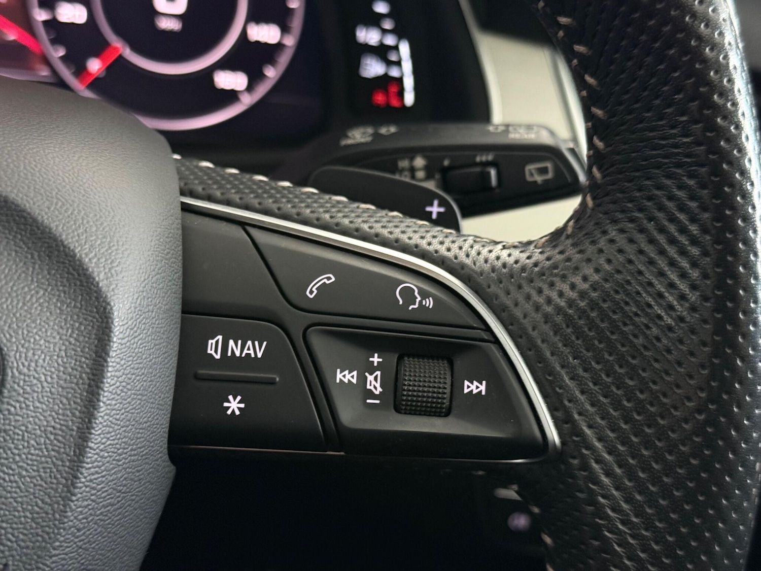 Used Audi Q7 2019 for sale - 77359330: Photo 21