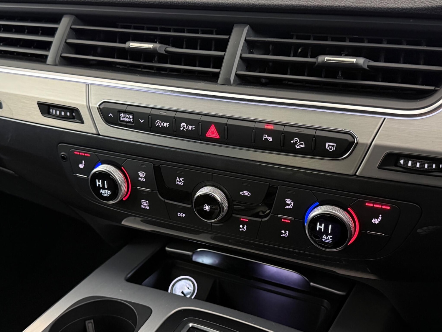 Used Audi Q7 2019 for sale - 77359330: Photo 35