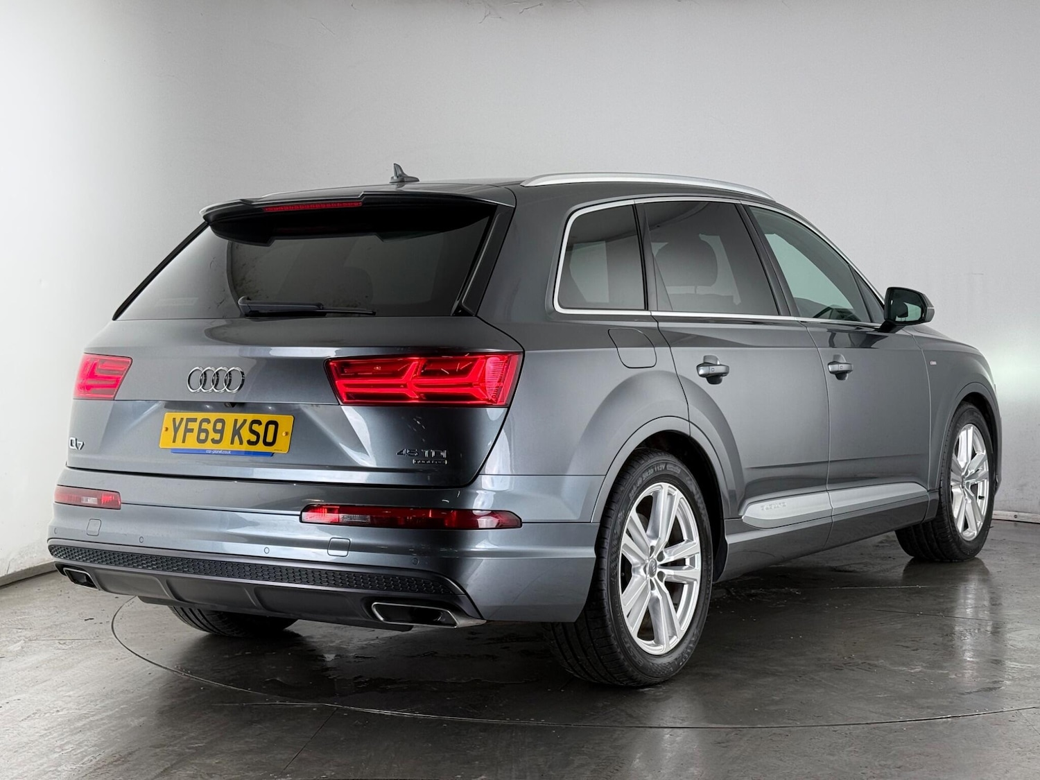 Used Audi Q7 2019 for sale - 77359330: Photo 4