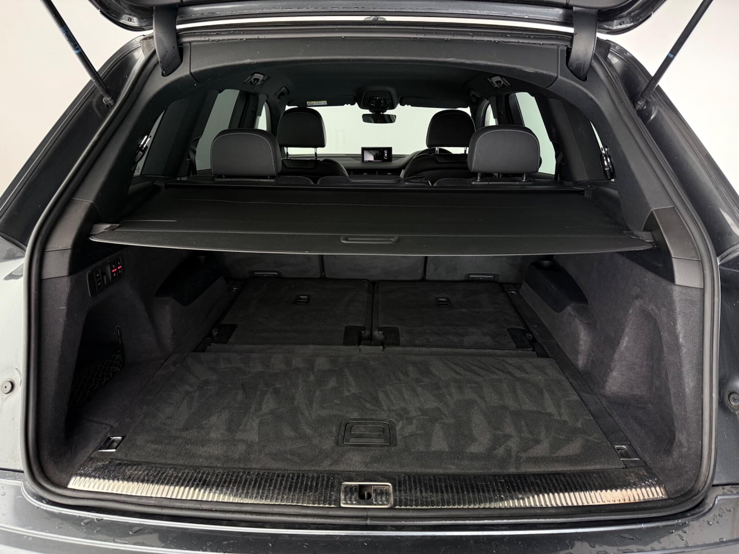 Used Audi Q7 2019 for sale - 77359330: Photo 9