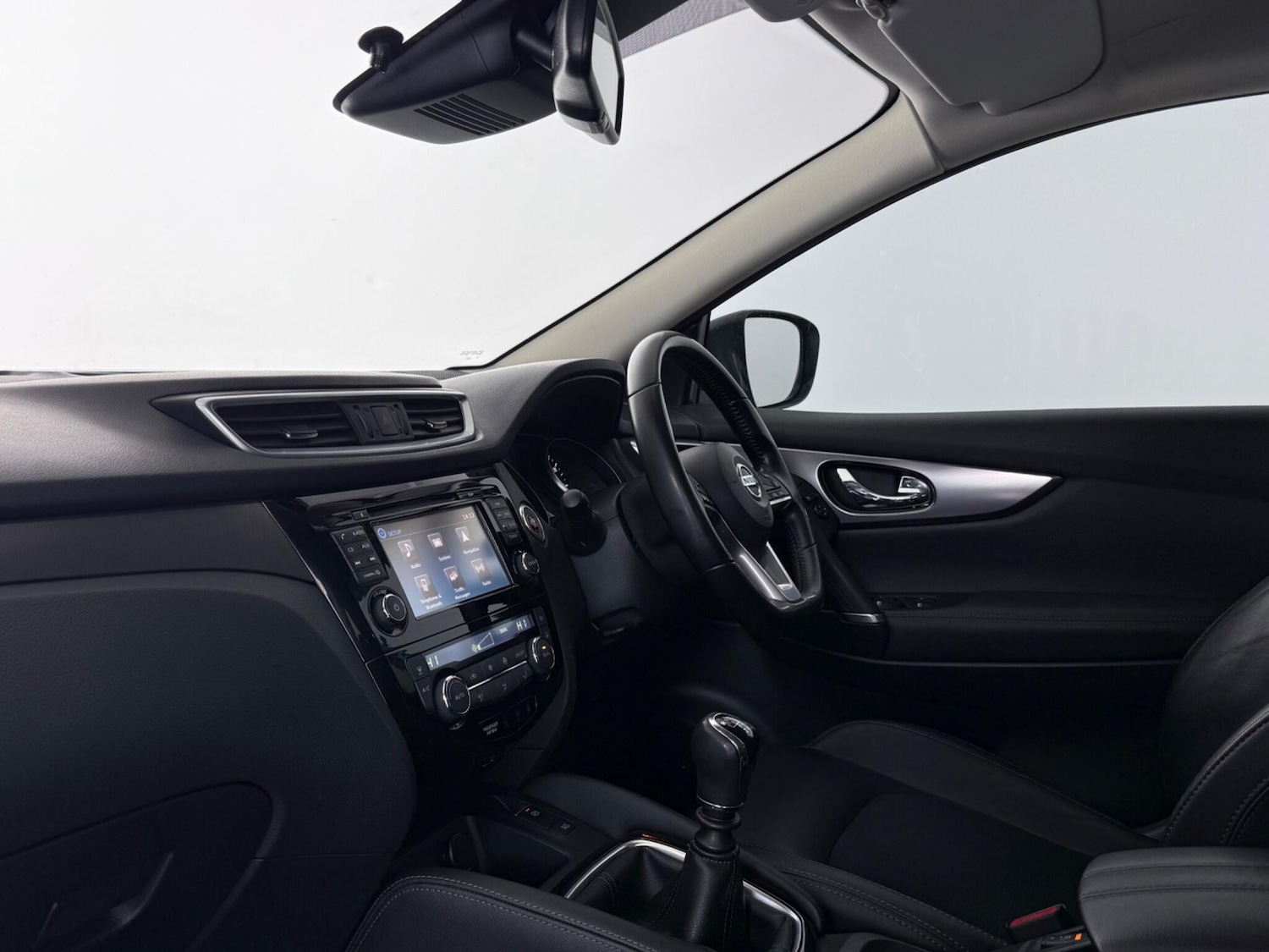 Used Nissan Qashqai 2018 for sale - 77268238: Photo 13